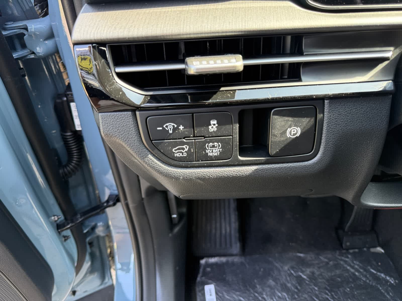 New 2026 Heritage Blue Kia X-Line image 20