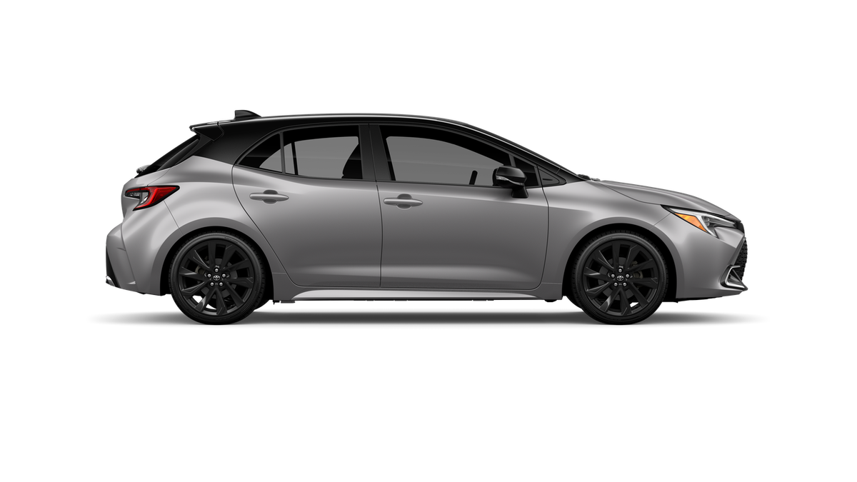 New 2027 Classic Silver Metallic with Black roof Toyota XSE image 12