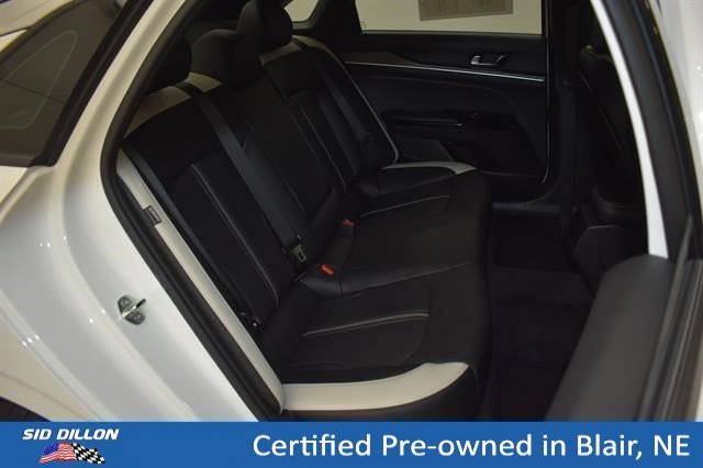Certified Used 2025 Snow White Pearl Kia GT-Line image 9