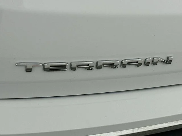 Certified Pre-Owned 2024 GMC Terrain SLT