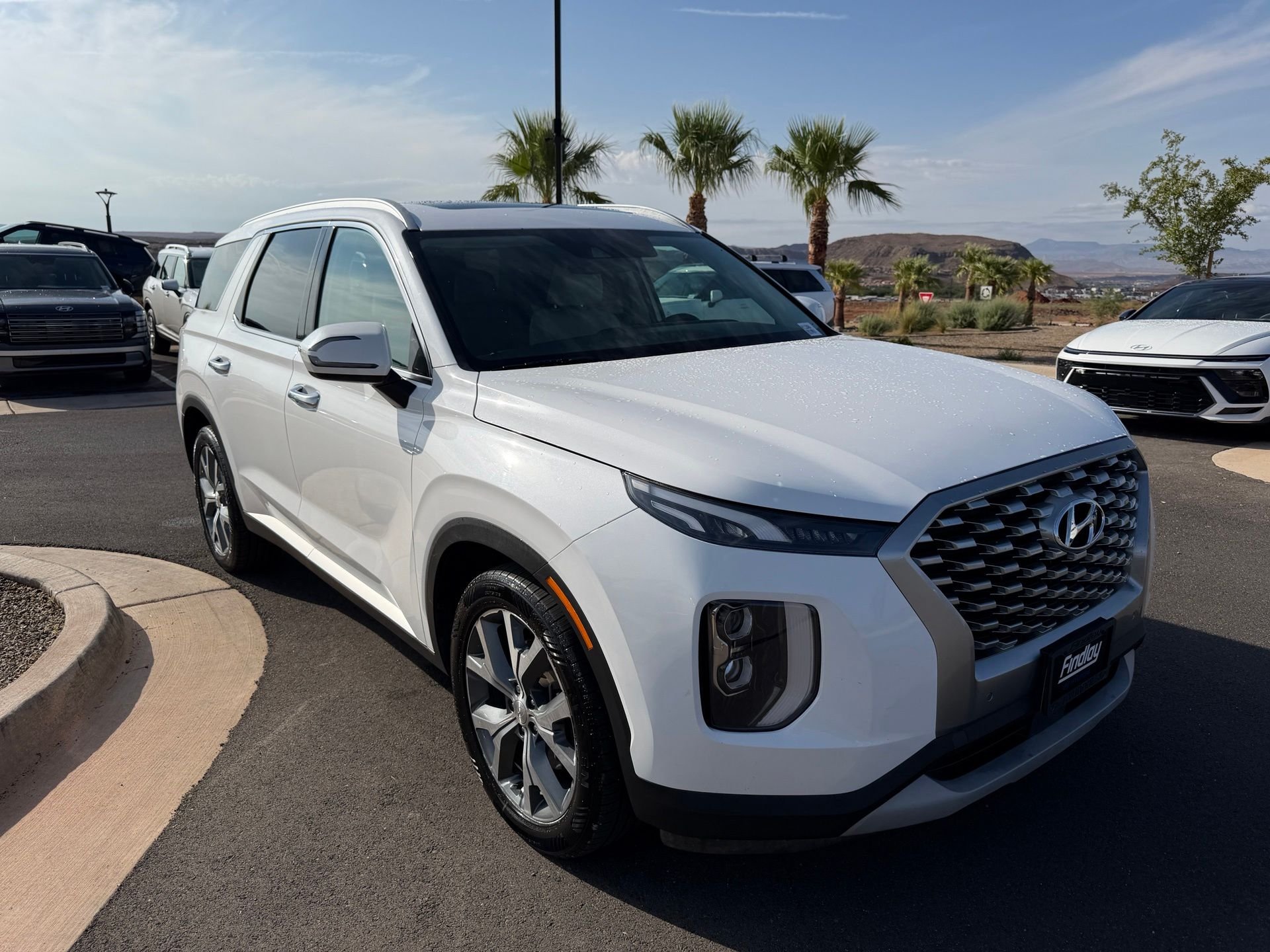 Used 2021 White Hyundai SEL image 3