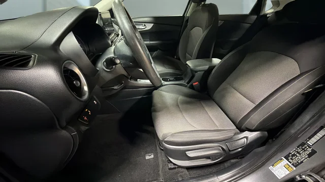 Used 2024 Gray Kia LXS image 9