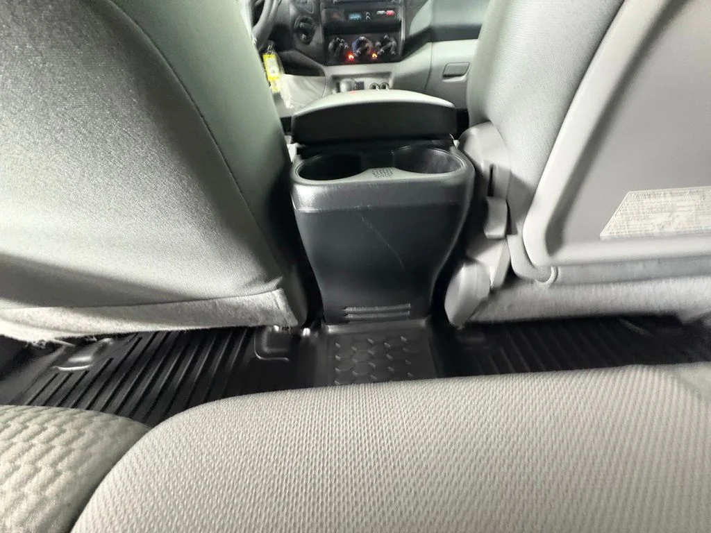 Used 2014 White Toyota Base image 29