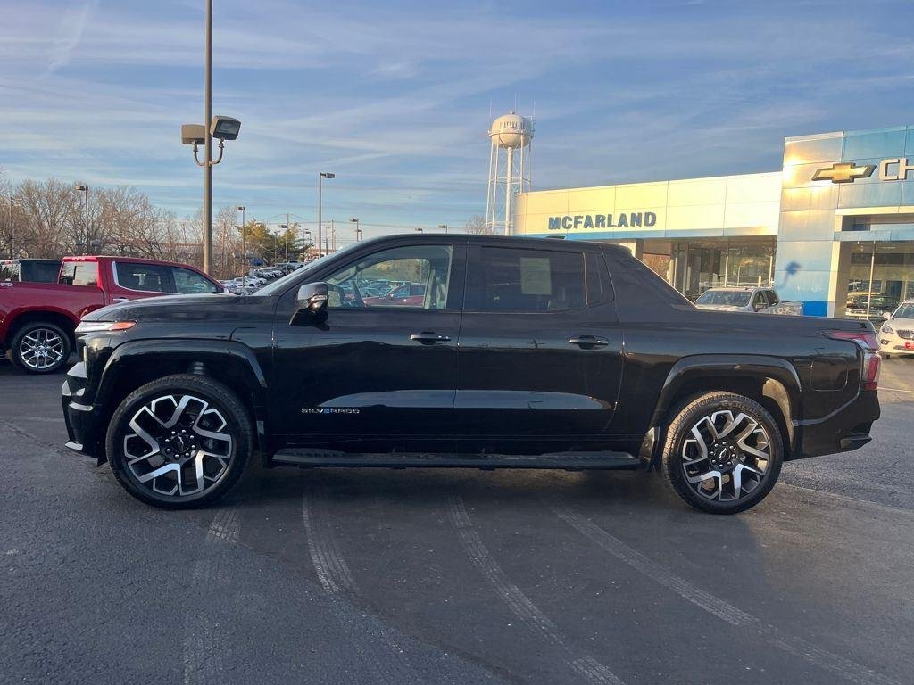 Used 2025 Chevrolet Silverado EV RST with VIN 1GC101ED7SU404852 for sale in Maysville, KY