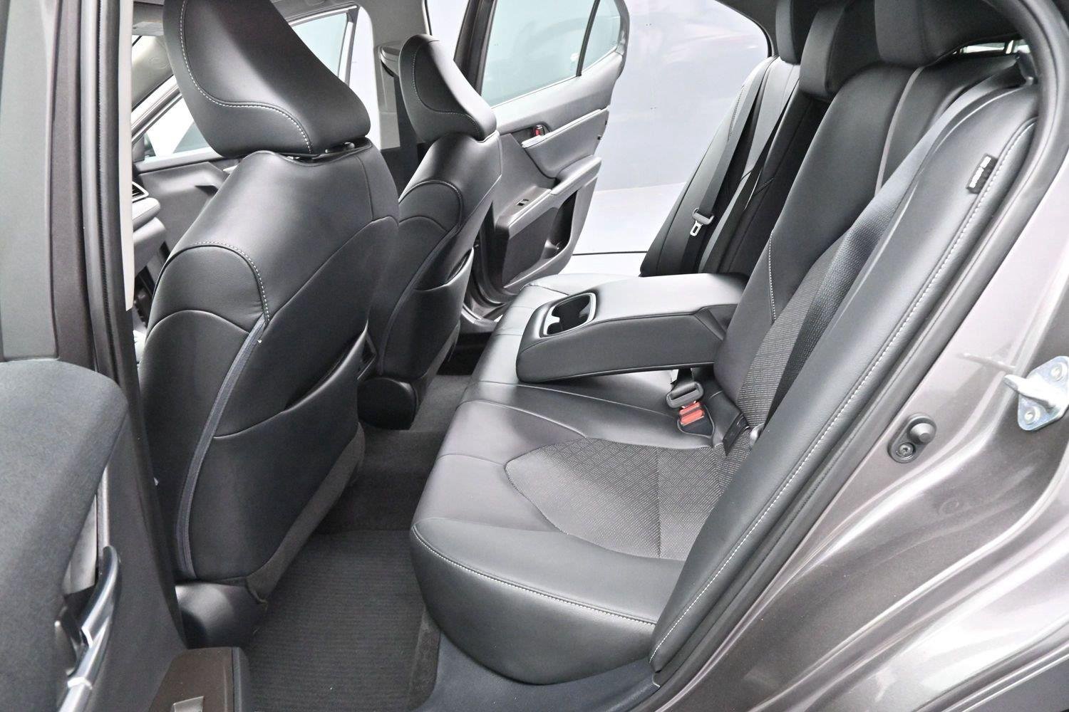 Used 2022 Predawn Gray Mica Toyota XSE image 28