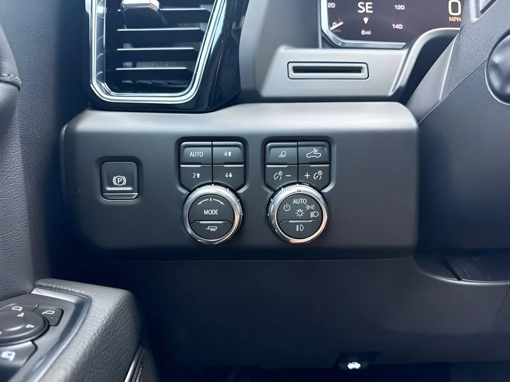 New 2026 Glacier White Tricoat GMC Denali image 25