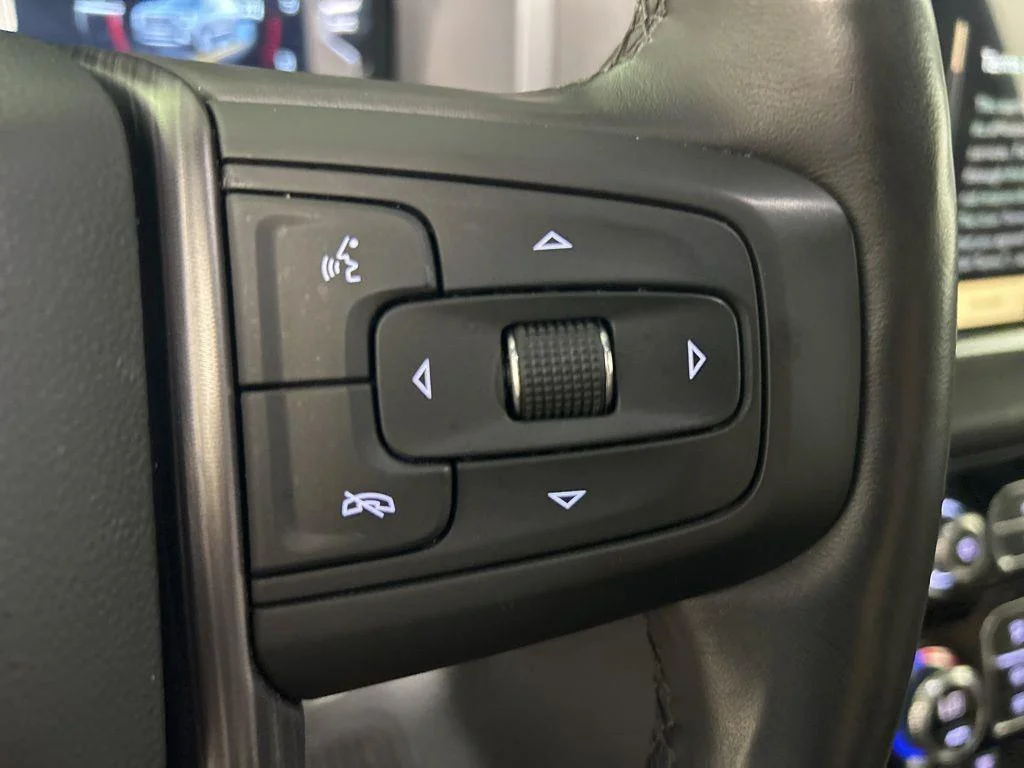 Used 2023 Volcanic Red GMC Denali Ultimate image 34