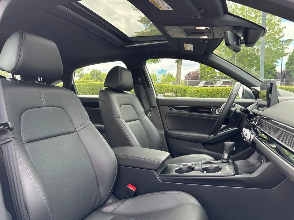 Used 2024 Platinum White Pearl Honda Sport Touring image 24