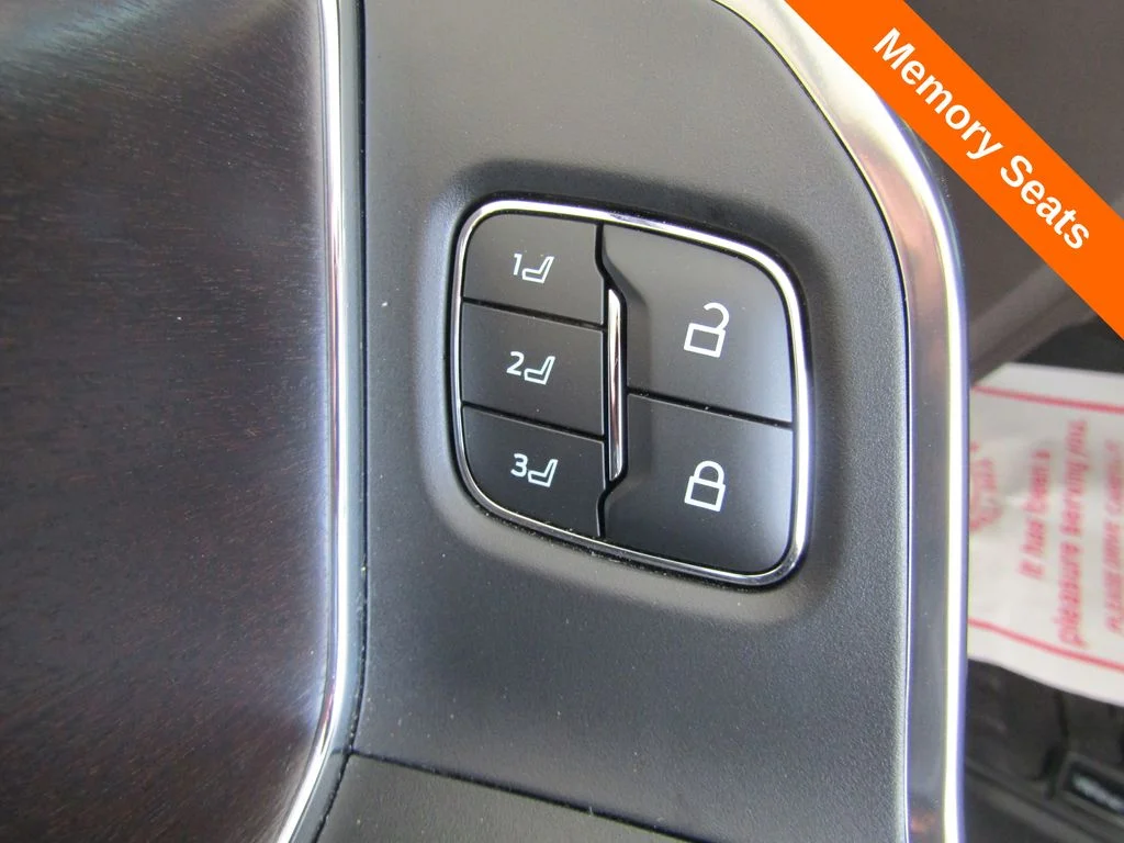 Used 2026  Ford King Ranch image 6
