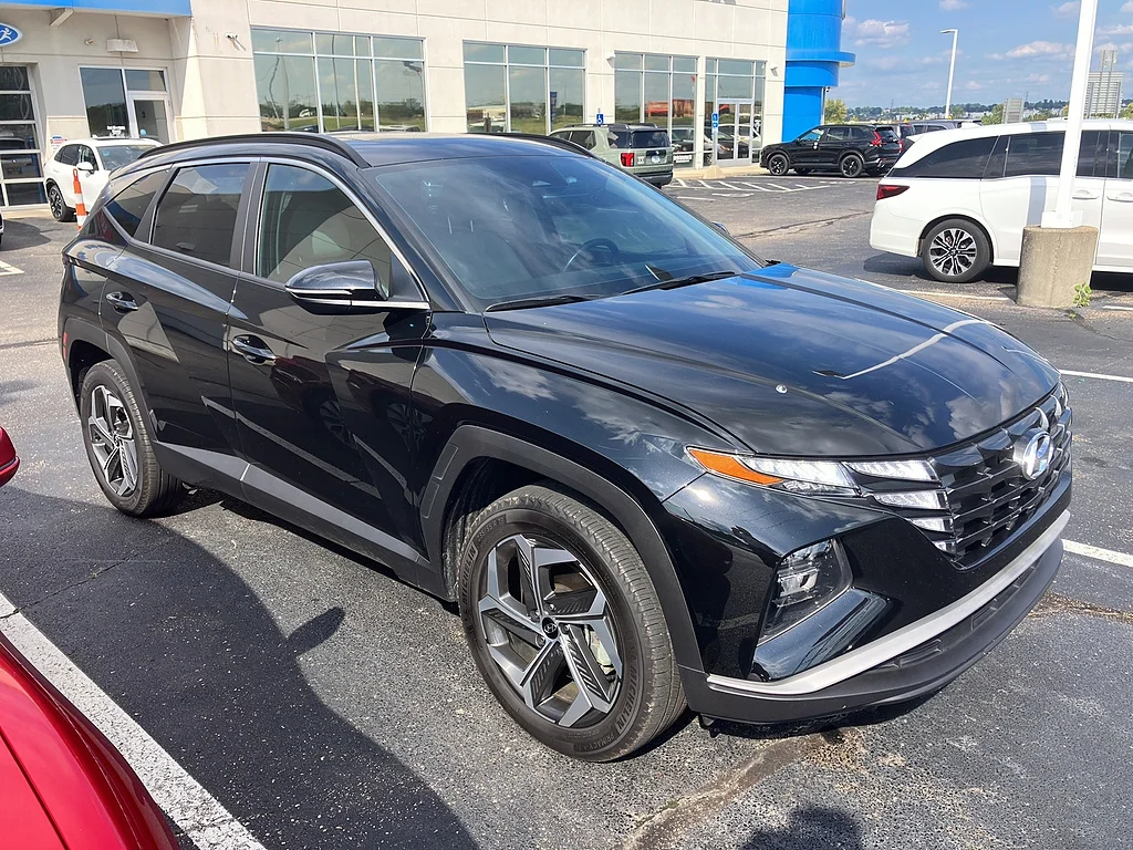 Used 2023 Phantom Black Pearl Hyundai SEL image 33