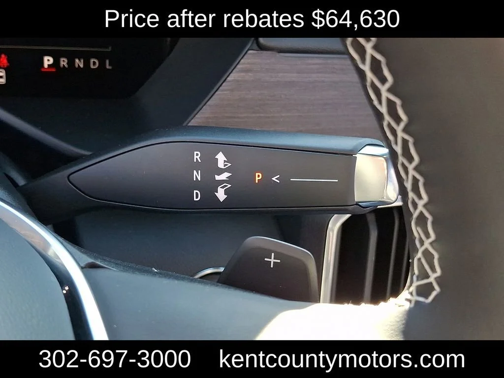 2026 GMC Acadia Denali - Photo 18