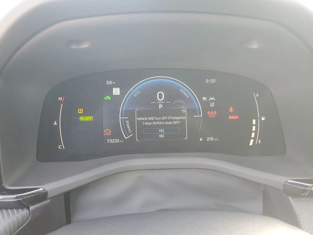 Used 2025  Toyota SE image 17