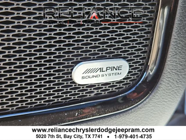New 2026 Bright White Clearcoat Jeep Latitude image 17