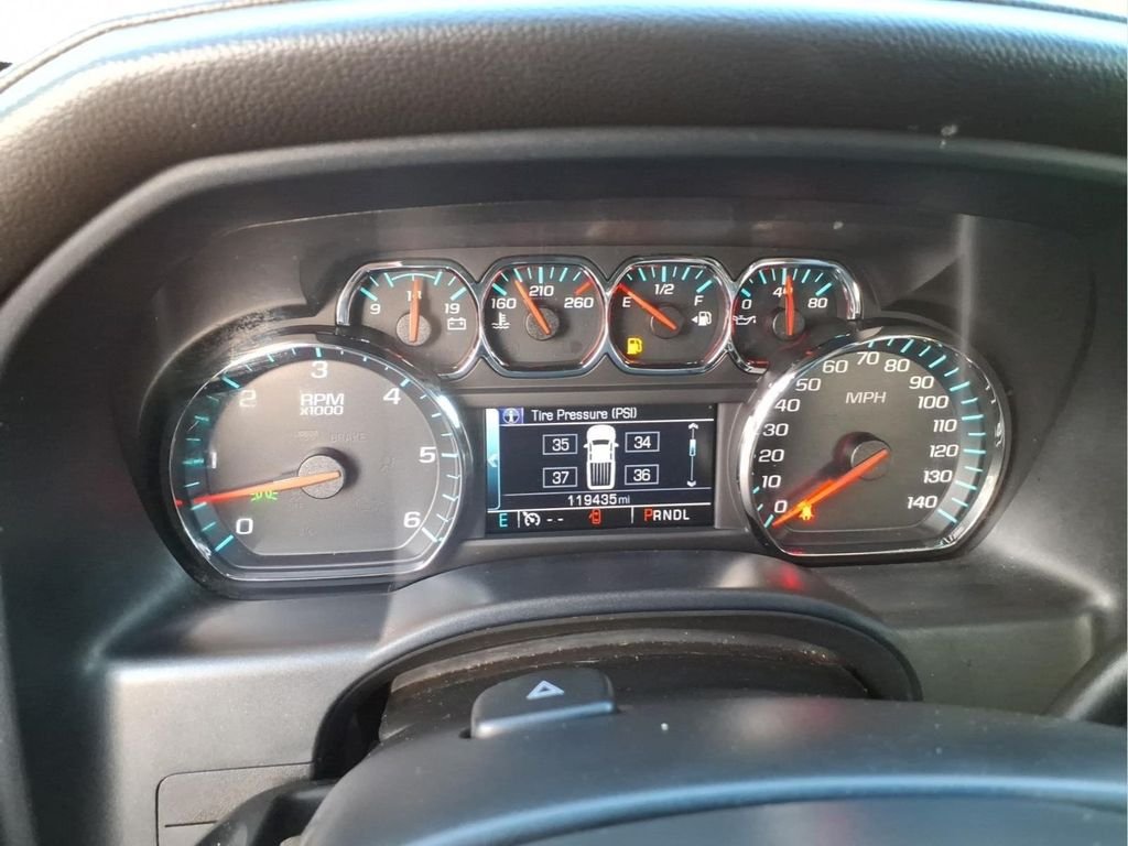 Used 2017 Silver GMC SLE image 15