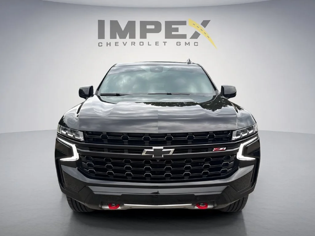 Used 2023 Black Chevrolet Z71 image 8