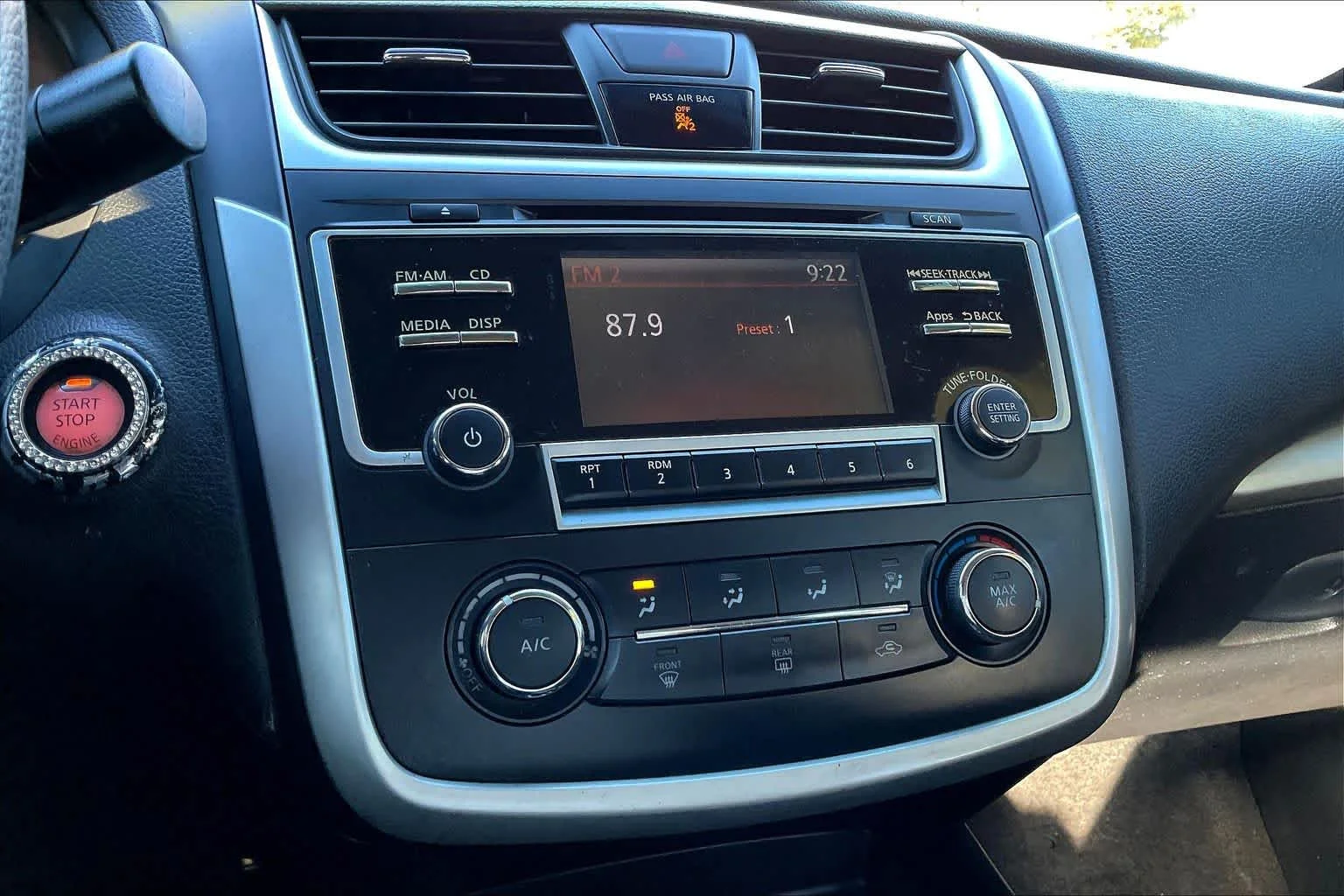 Used 2016 Gun Metallic Nissan 2.5 S image 31