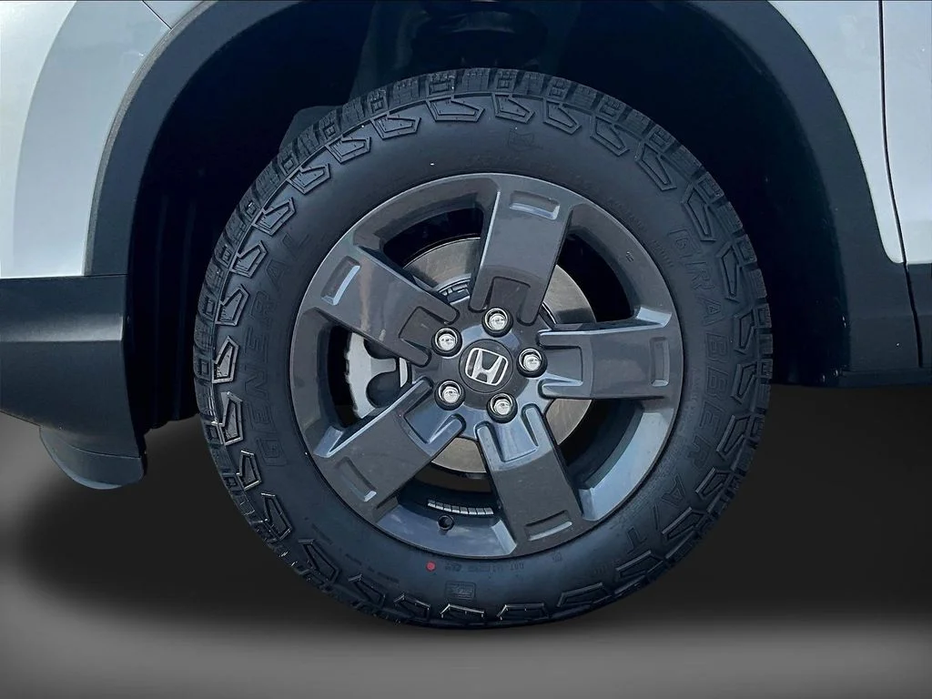 New 2026 Platinum White Pearl Honda TrailSport image 29