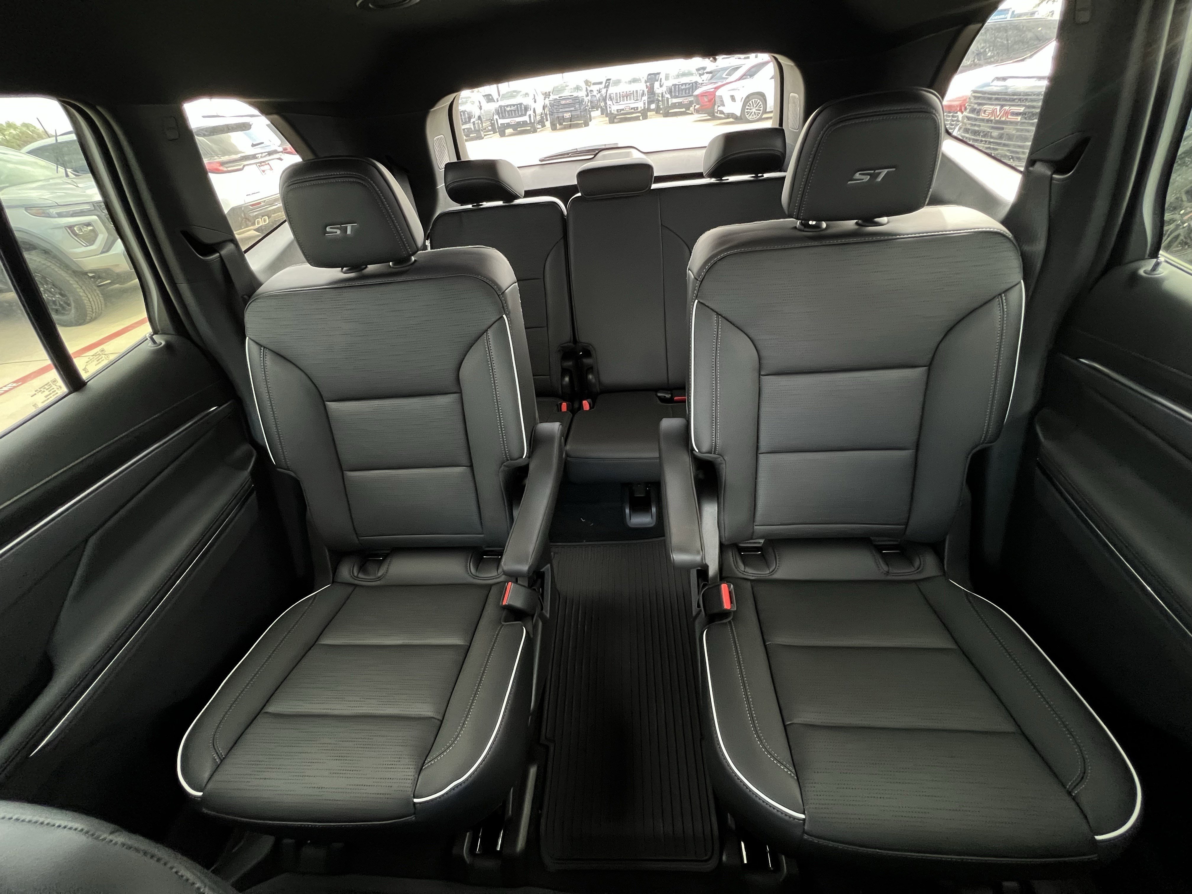 2026 Buick Enclave Sport Touring - Photo 24