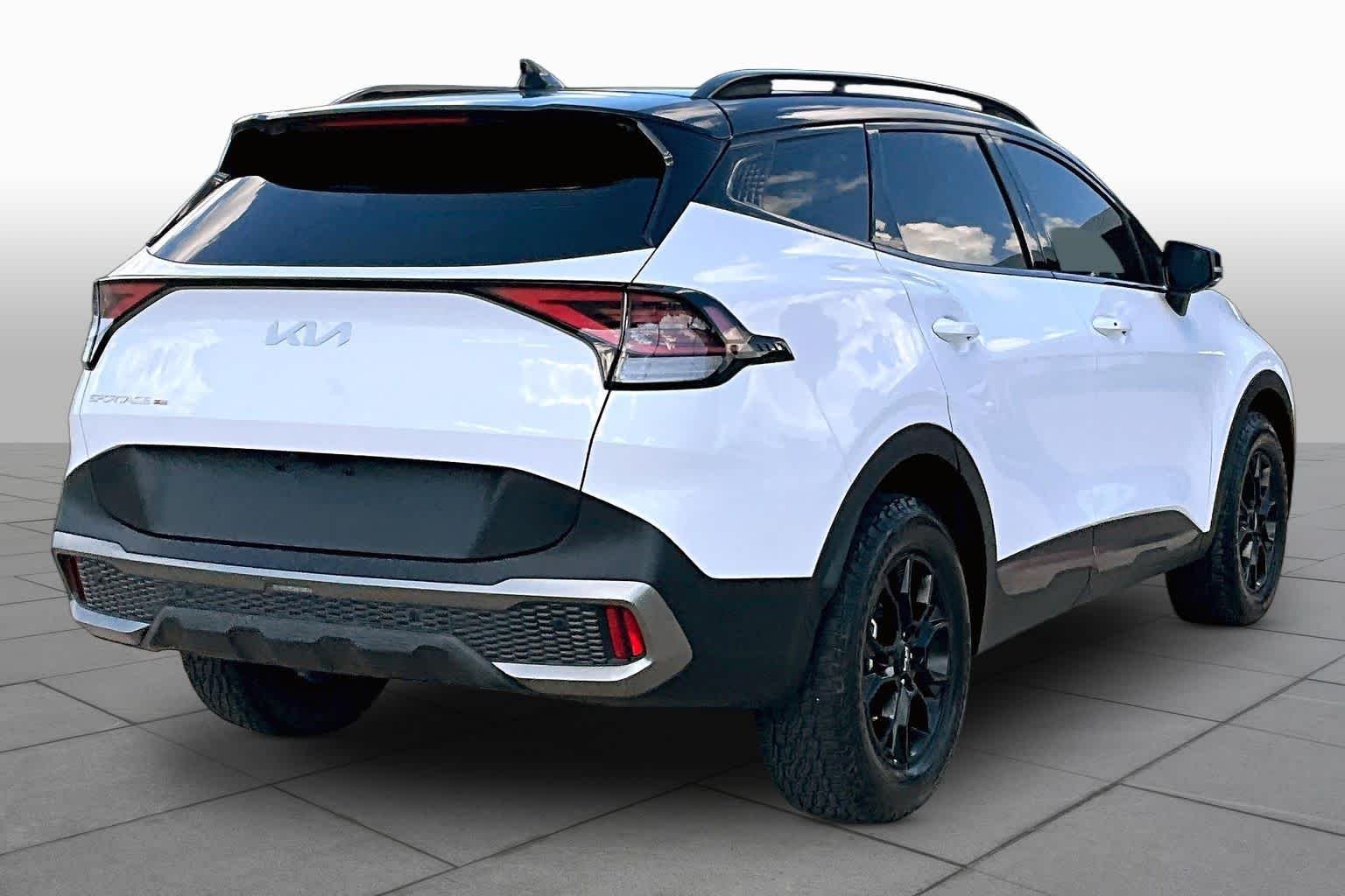 Used 2024 Ebony Black Roof Kia X-Pro Prestige image 13