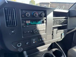 2025 Chevrolet Express Passenger LS - Photo 19
