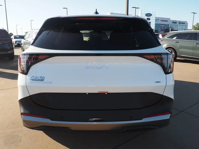 2026 Kia Sportage LX Hybrid - Photo 13