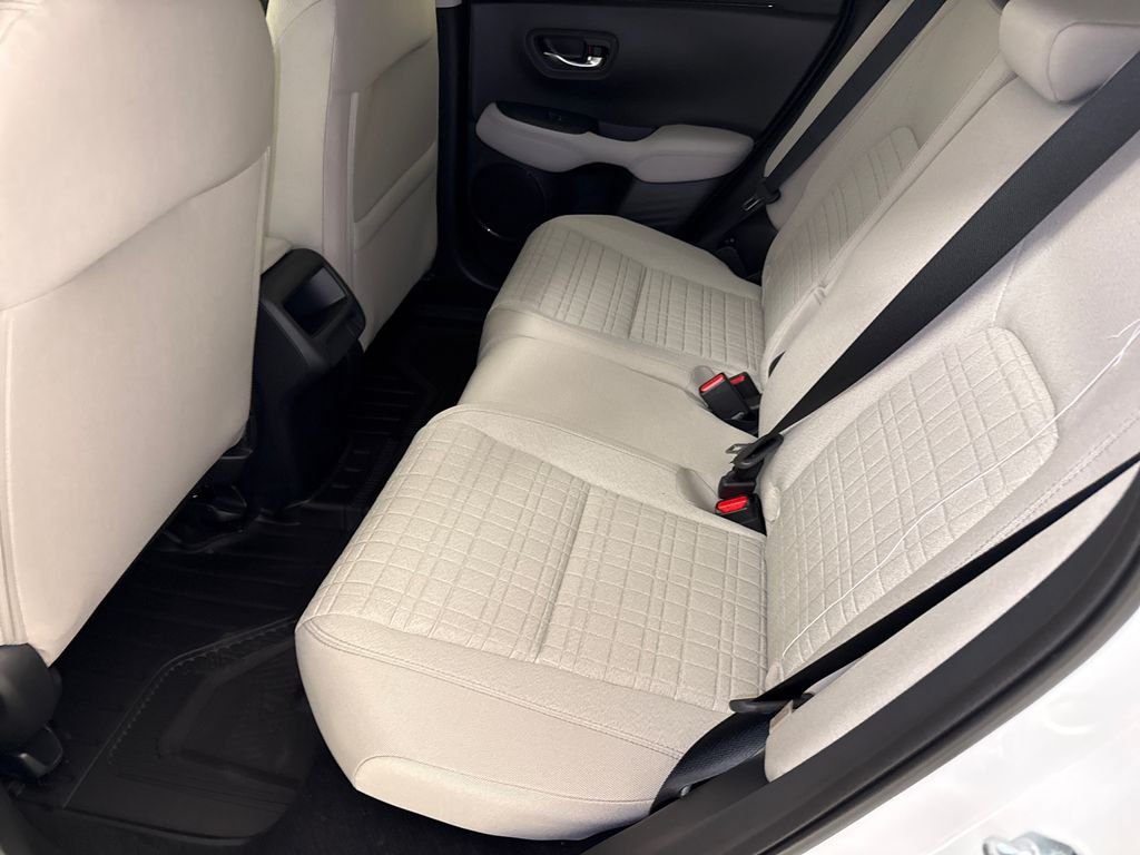 New 2027 Platinum White Pearl Honda LX image 16