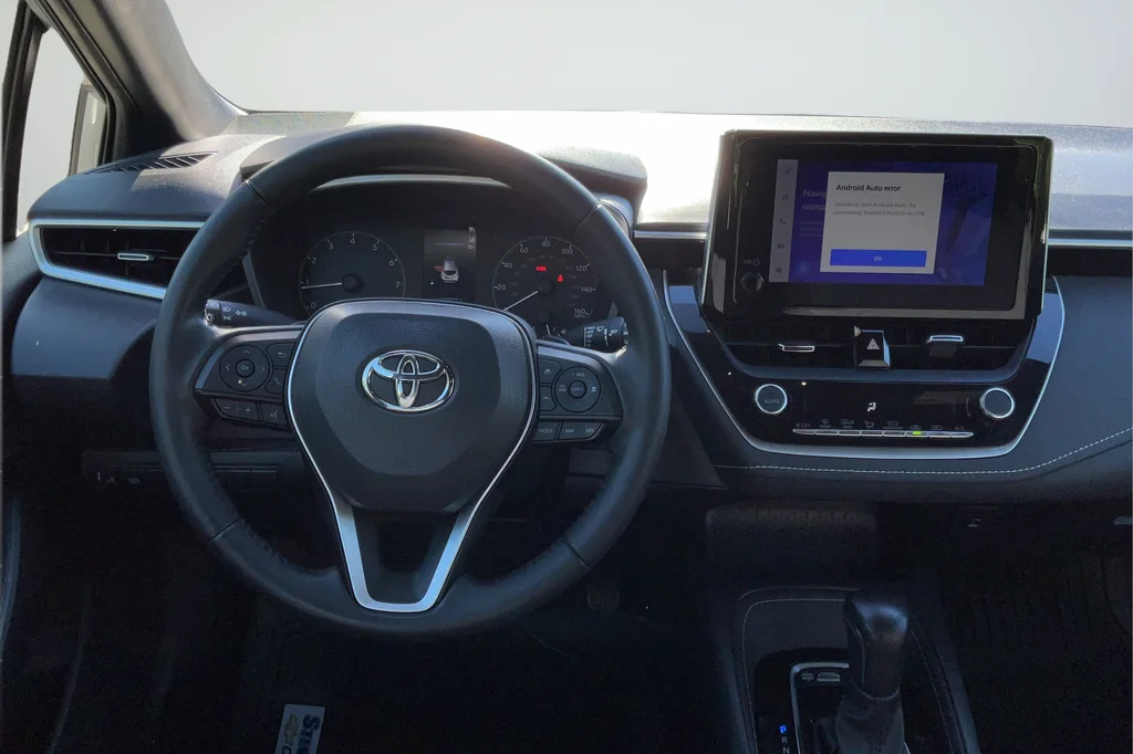 2023 Toyota Corolla Hatchback SE - Photo 13
