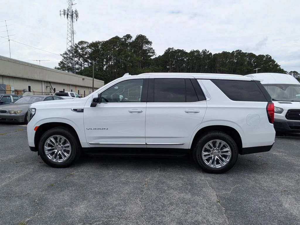 Certified Used 2024 Summit White GMC SLT image 7