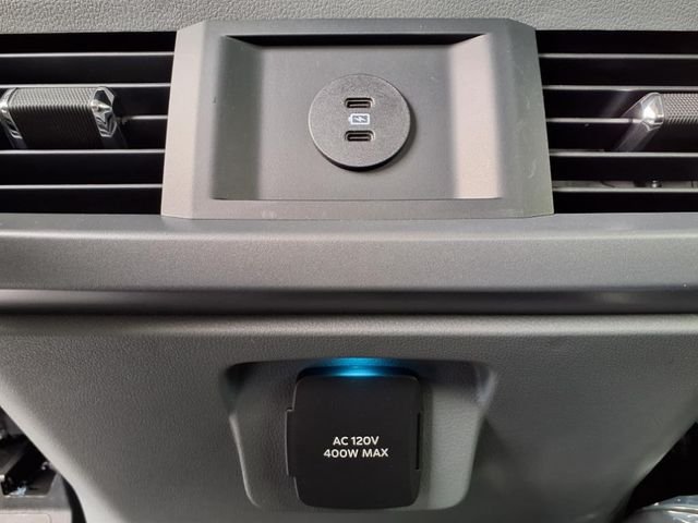 2025 Ford F-150 XLT - Photo 7