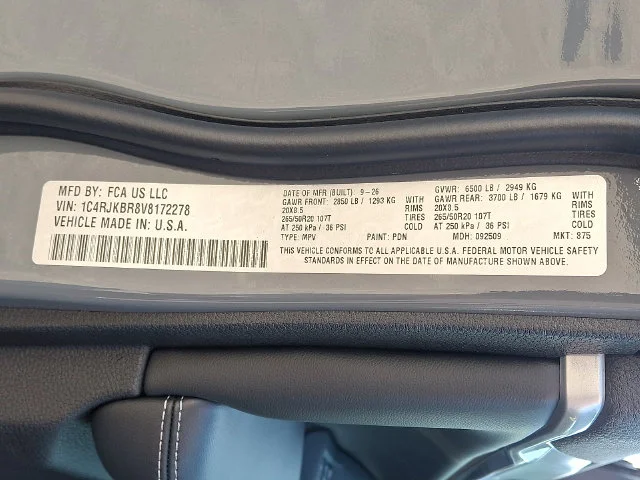 New 2027 Gray Jeep Limited image 23