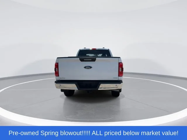 Used 2021 White Ford XLT image 7