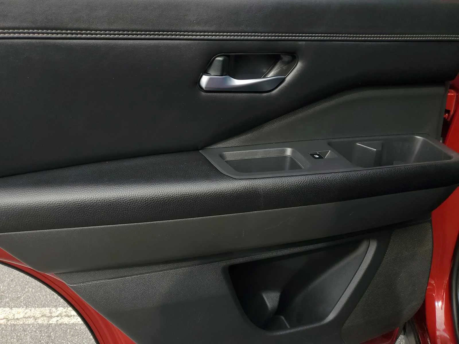 Used 2023 Scarlet Ember Tintcoat Nissan Platinum image 14