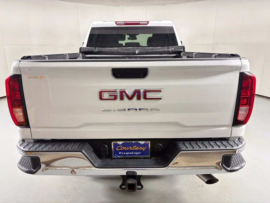 Used 2024 White GMC Pro image 7