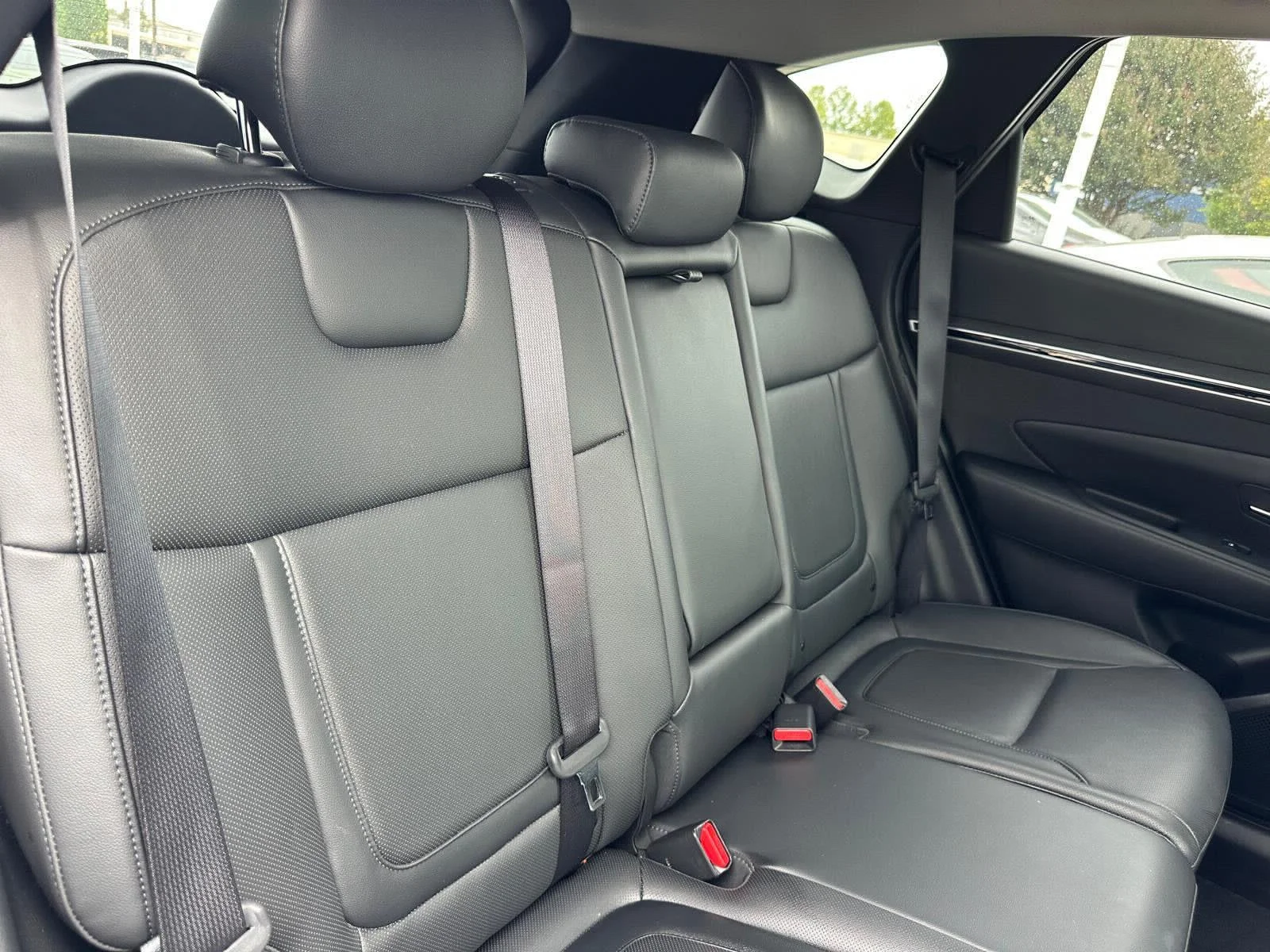 Used 2023 Serenity White Pearl Hyundai SEL image 21