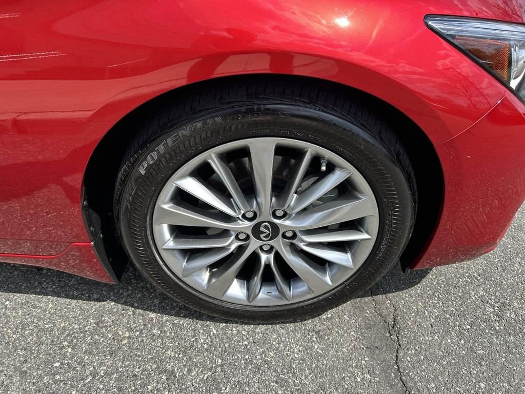 Certified Used 2023 Red INFINITI LUXE image 13
