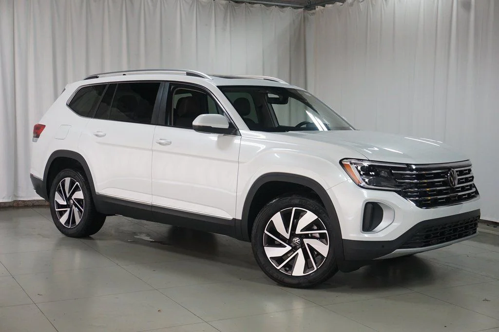 New 2026 Opal White Volkswagen 2.0T SEL image 3
