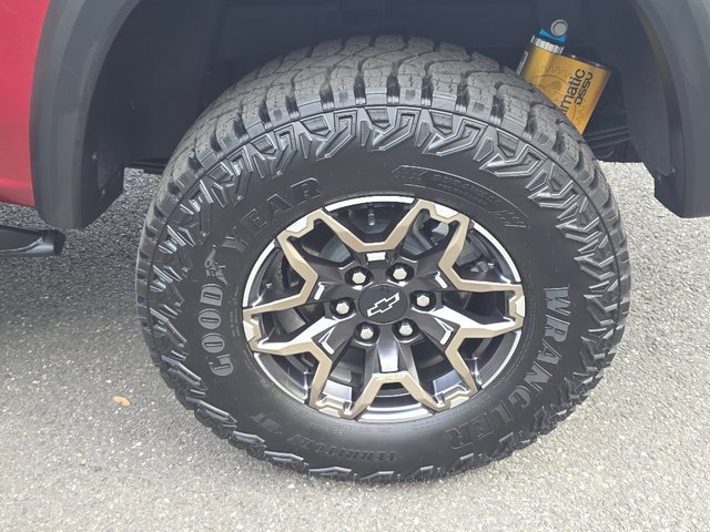 2026 Chevrolet Colorado ZR2 - Photo 36