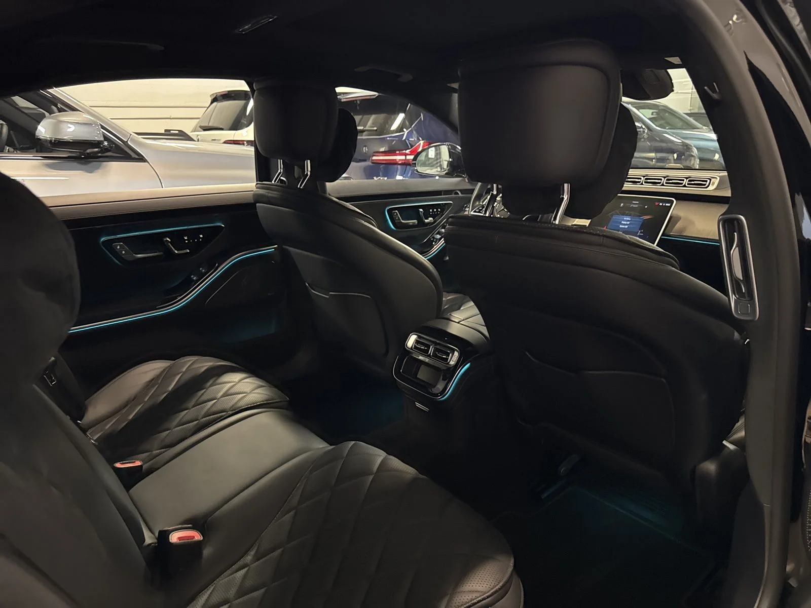 Used 2022 Black Mercedes-Benz S 580 image 23