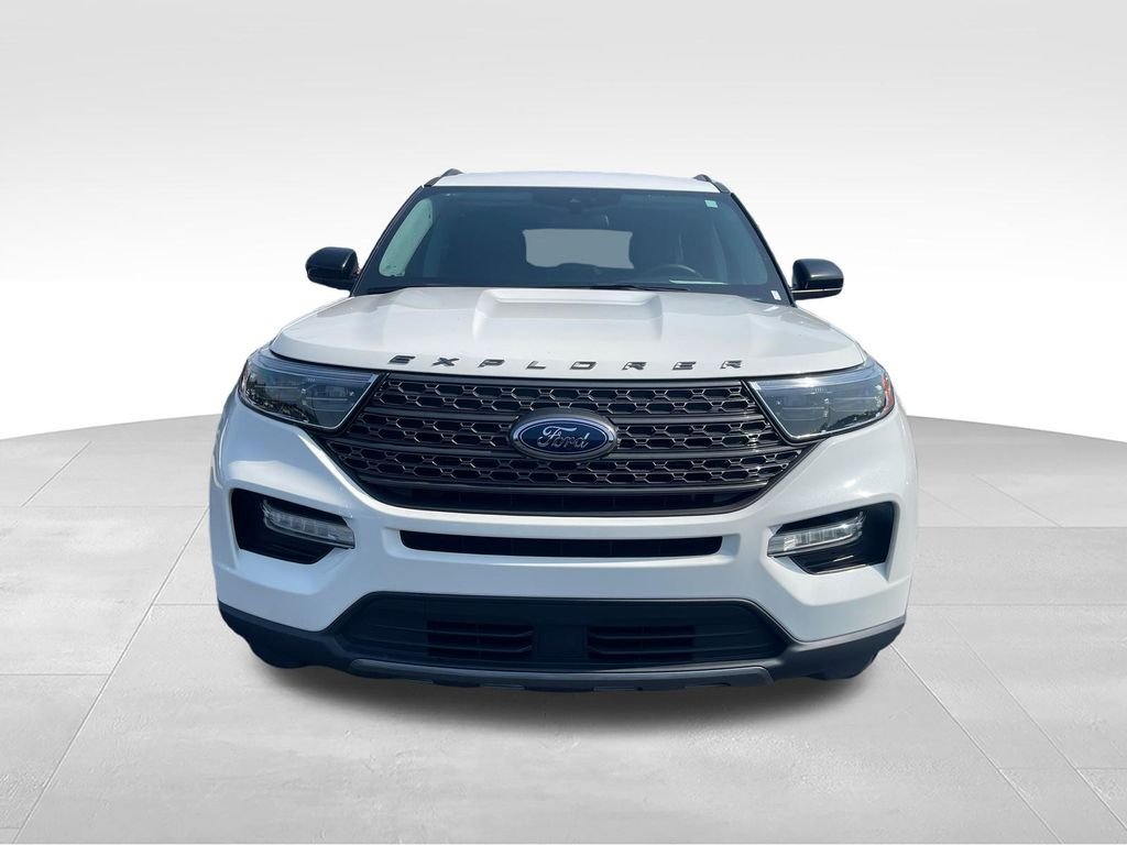 Used 2023 White Ford XLT image 8