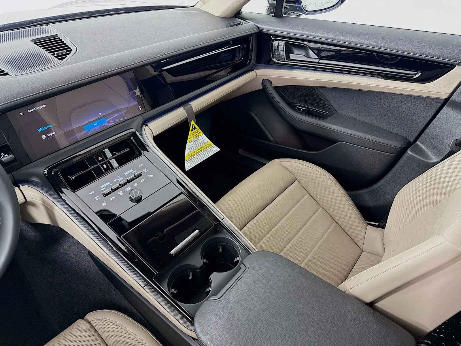 2026 Porsche Panamera Base - Photo 25