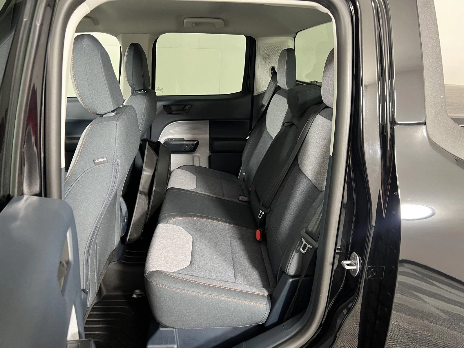 Used 2024 Shadow Black Ford  image 22