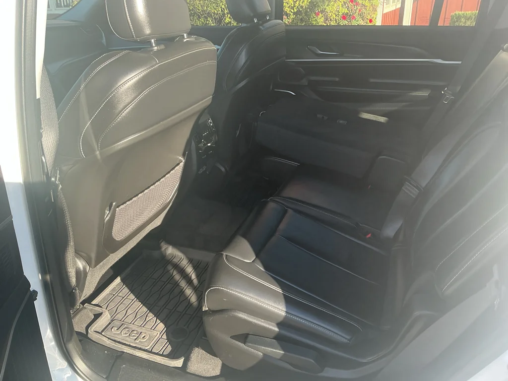 Used 2021 Bright White Clearcoat Jeep Limited image 14