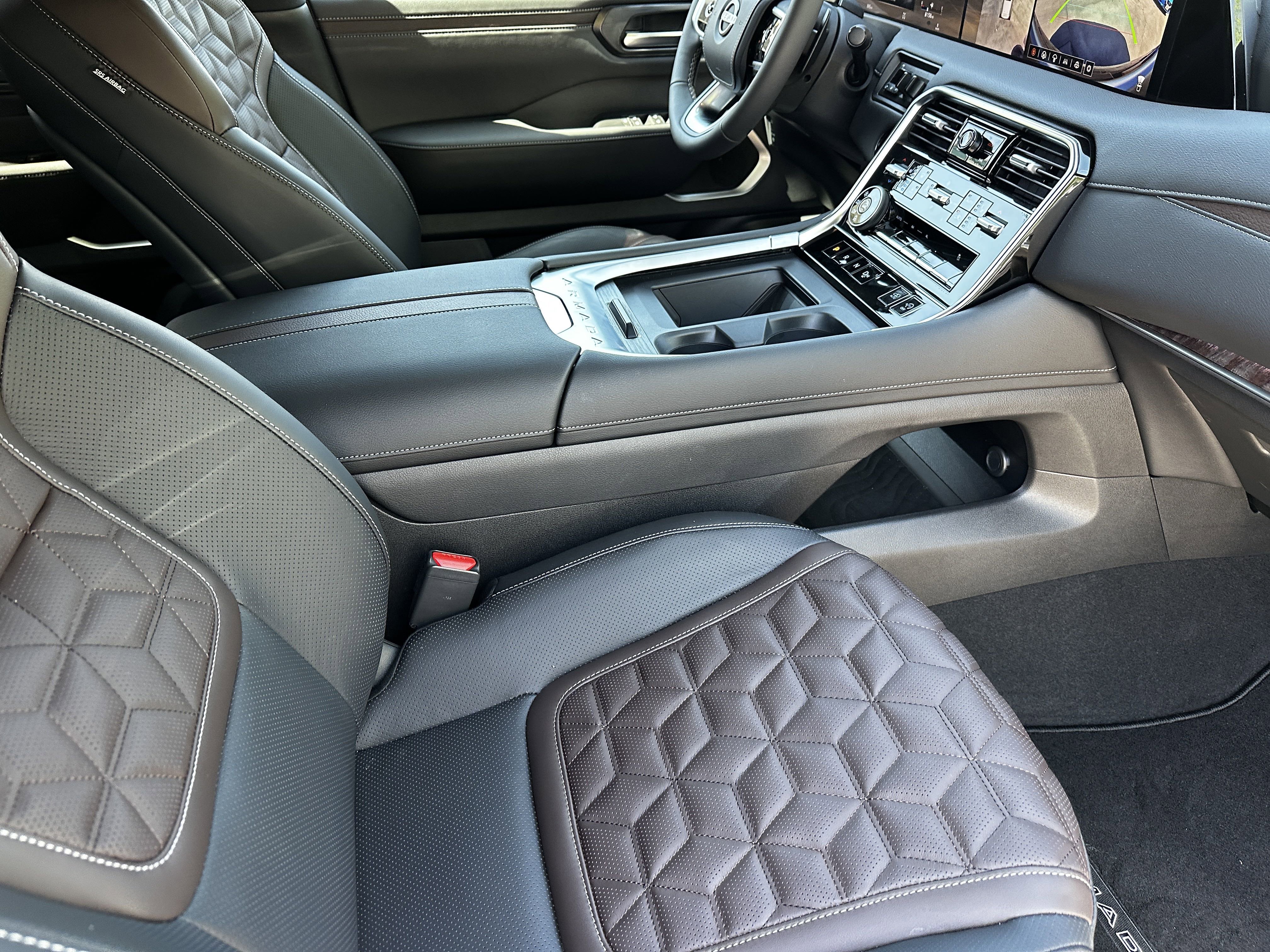 2025 Nissan Armada Platinum Reserve - Photo 14