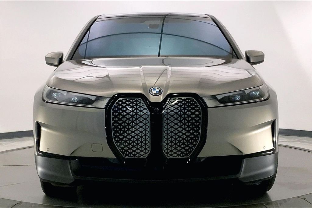 Certified 2023 BMW iX Base with VIN WB523CF0XPCM42913 for sale in Cincinnati, OH