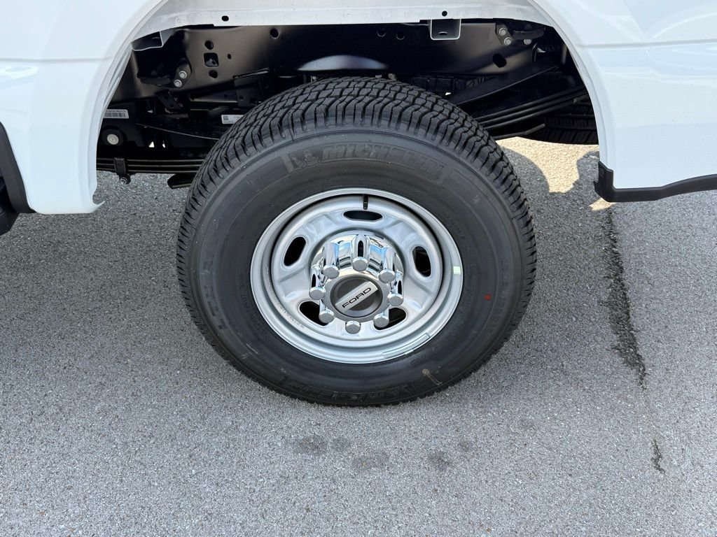 2026 Ford F-350 Super Duty XL - Photo 42