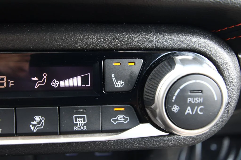 Used 2024 Silver Nissan 1.6 SR image 13