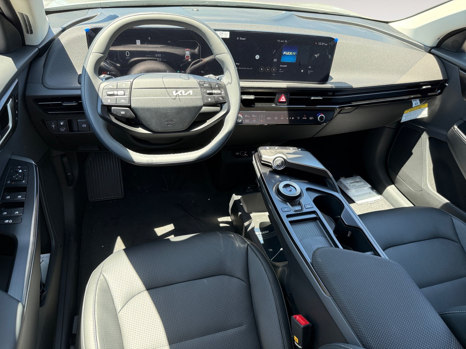 New 2026 Wolf Gray Kia Wind image 15
