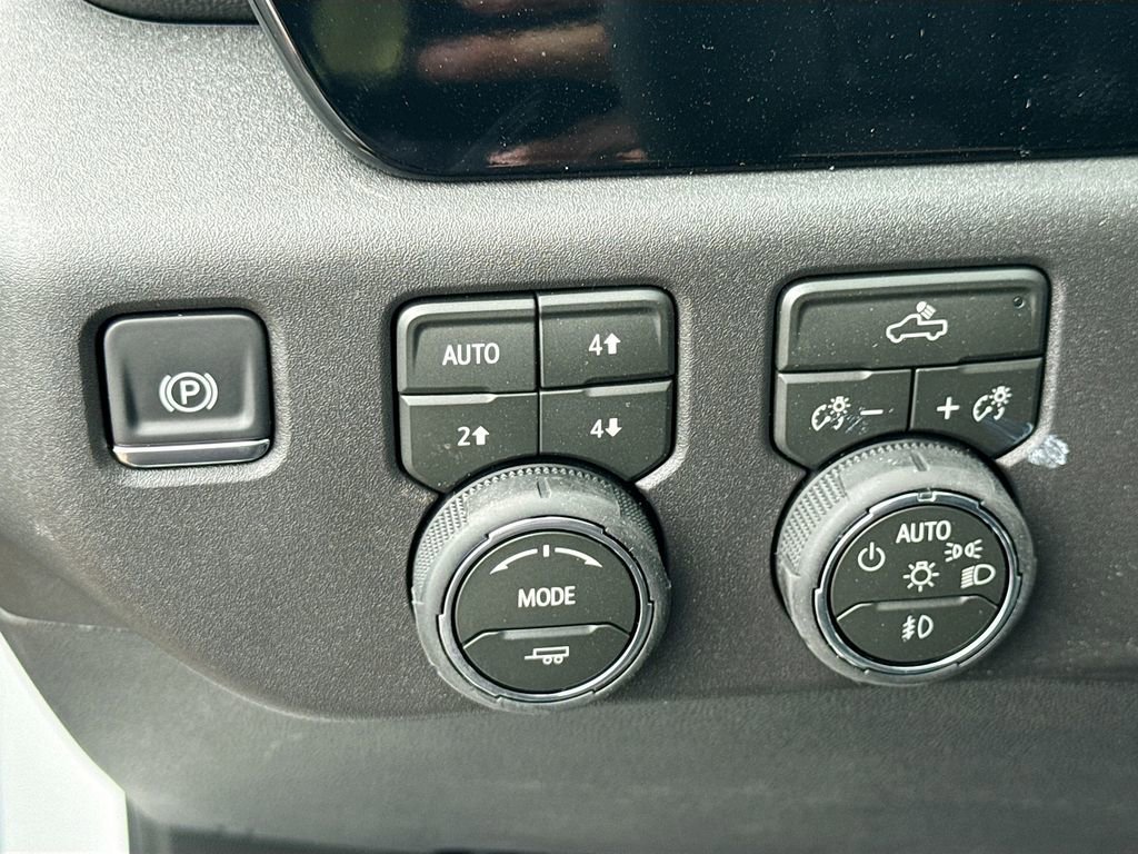 2026 Chevrolet Silverado 1500 LT Trail Boss - Photo 10