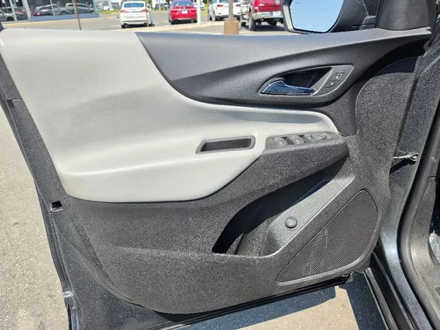 Used 2020 Gray Chevrolet LT image 19