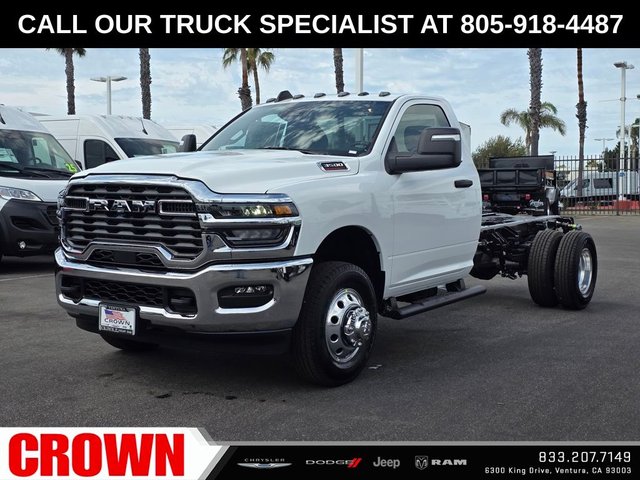 2026 RAM 3500 Chassis Cab Tradesman